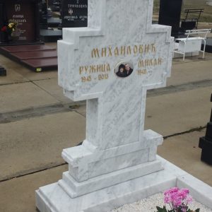 spomenici krstovi izrada kamenorezac beograd