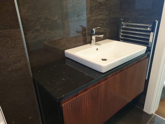 350 nero marquina