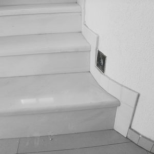 stepenice od granita i mermera kamenorezac Anastasijevic i sinovi Surcin Novi Beograd