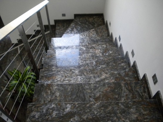stepenice od granita i mermera kamenorezac Anastasijevic i sinovi Surcin Novi Beograd
