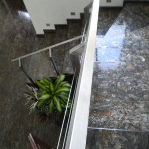 stepenice od granita i mermera kamenorezac Anastasijevic i sinovi Surcin Novi Beograd