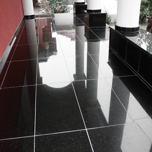 podovi od granita i mermera