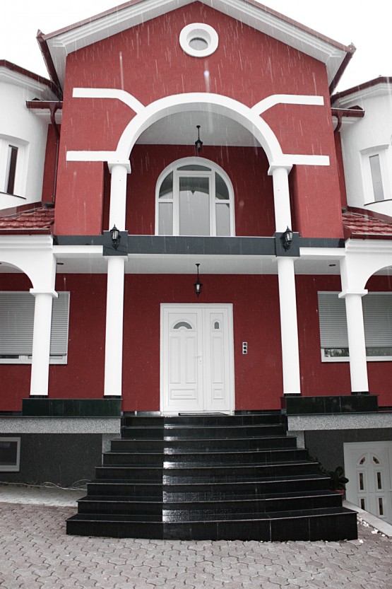 stepenice od granita i mermera kamenorezac Anastasijevic i sinovi Surcin Novi Beograd