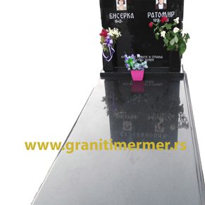 nadgrobni spomenici od granita i mermera kamenorezac Anastasijevic i sinovi Surcin Novi Beograd