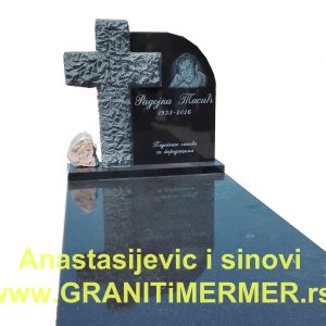 Nadgrobni spomenik od granita Beograd Kamenorezac Anastasijevic i sinovi