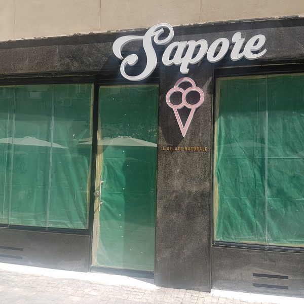 Izlog od granita uskocka Beograd kamenorezac anastasijevic 3