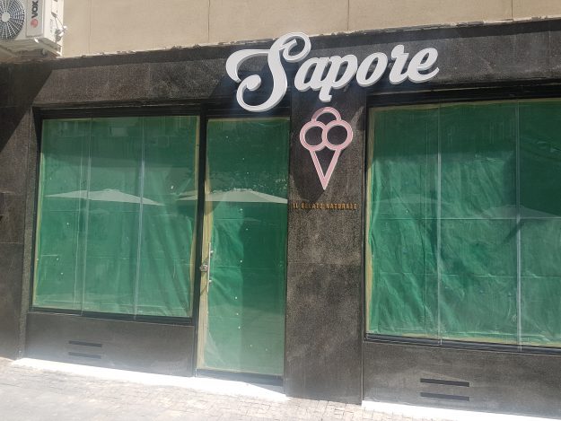 Izlog od granita uskocka Beograd kamenorezac anastasijevic 3