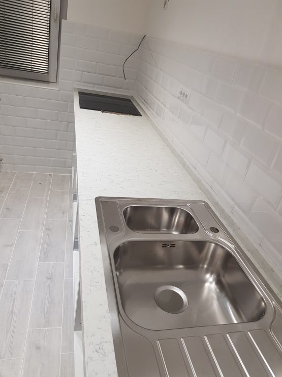 Kuhinja od kvarca karara 5