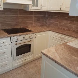 Kuhinja od mermera emperador light 1