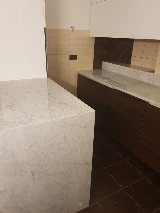 Kuhinja od mermera karara anastasijevic i sinovi kamenorezac 3