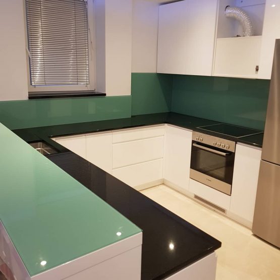 Kuhinjska radna ploca od crnog granita Bengal Black