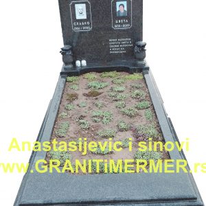 Nadgrobni spomenik od granita 6
