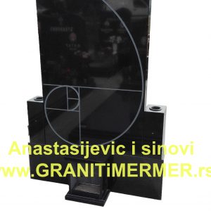 Nadgrobni spomenik od granita 9
