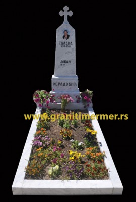 spomenici od granita i mermera kamenorezac Anastasijevic i sinovi Surcin Novi Beograd