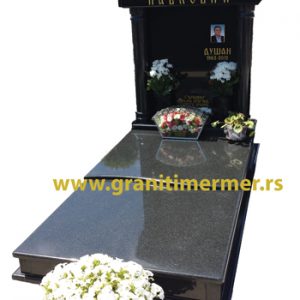 spomenici od granita i mermera kamenorezac Anastasijevic i sinovi Surcin Novi Beograd