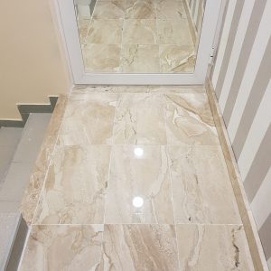 Pod od mermera daino reale