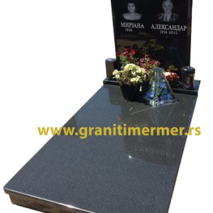 spomenici od granita i mermera kamenorezac Anastasijevic i sinovi Surcin Novi Beograd