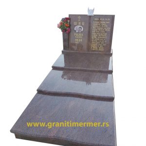 Spomenik Red Afrika Knjiga Granit - Kamenorezac Anastasijevic