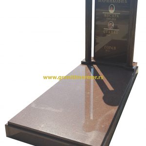 Spomenik kapitel unikat od granita red afrika