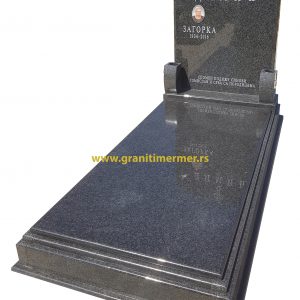 Spomenik od granita imapala bezanijsko groblje