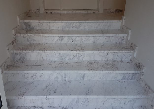 Stepenice od mermera Spider