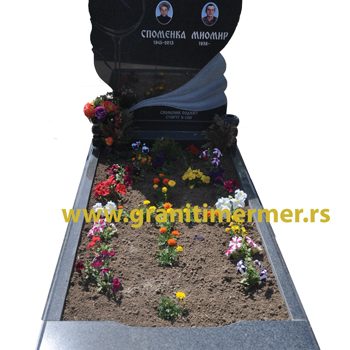 spomenici od granita i mermera kamenorezac Anastasijevic i sinovi Surcin Novi Beograd