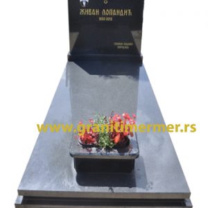 spomenici od granita i mermera kamenorezac Anastasijevic i sinovi Surcin Novi Beograd