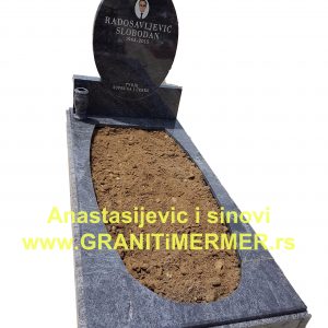 izrada spomenika od granita 3