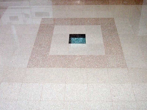 podovi od granita i mermera