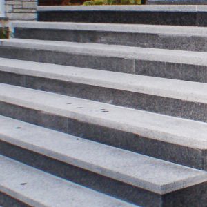 stepenice od granita i mermera kamenorezac Anastasijevic i sinovi Surcin Beograd