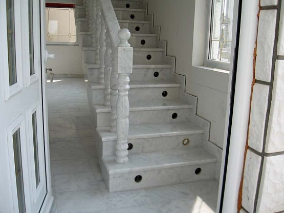 stepenice od granita i mermera kamenorezac Anastasijevic i sinovi Surcin Beograd