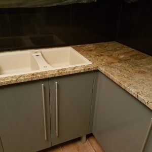 Radna ploca od granita Golden Fantasy - Kamenorezac Anastasijevic