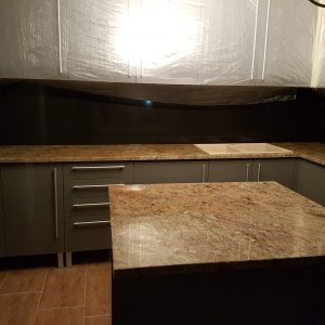 Radna ploca od granita Golden Fantasy - Kamenorezac Anastasijevic